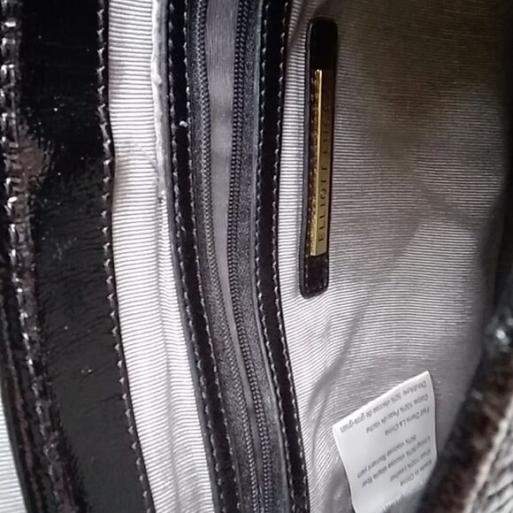 VINTA ELLIOTT LUCCA LEATHER WOMEN'S BAG - Picture 6 of 12